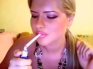 Smoking blonde webcam